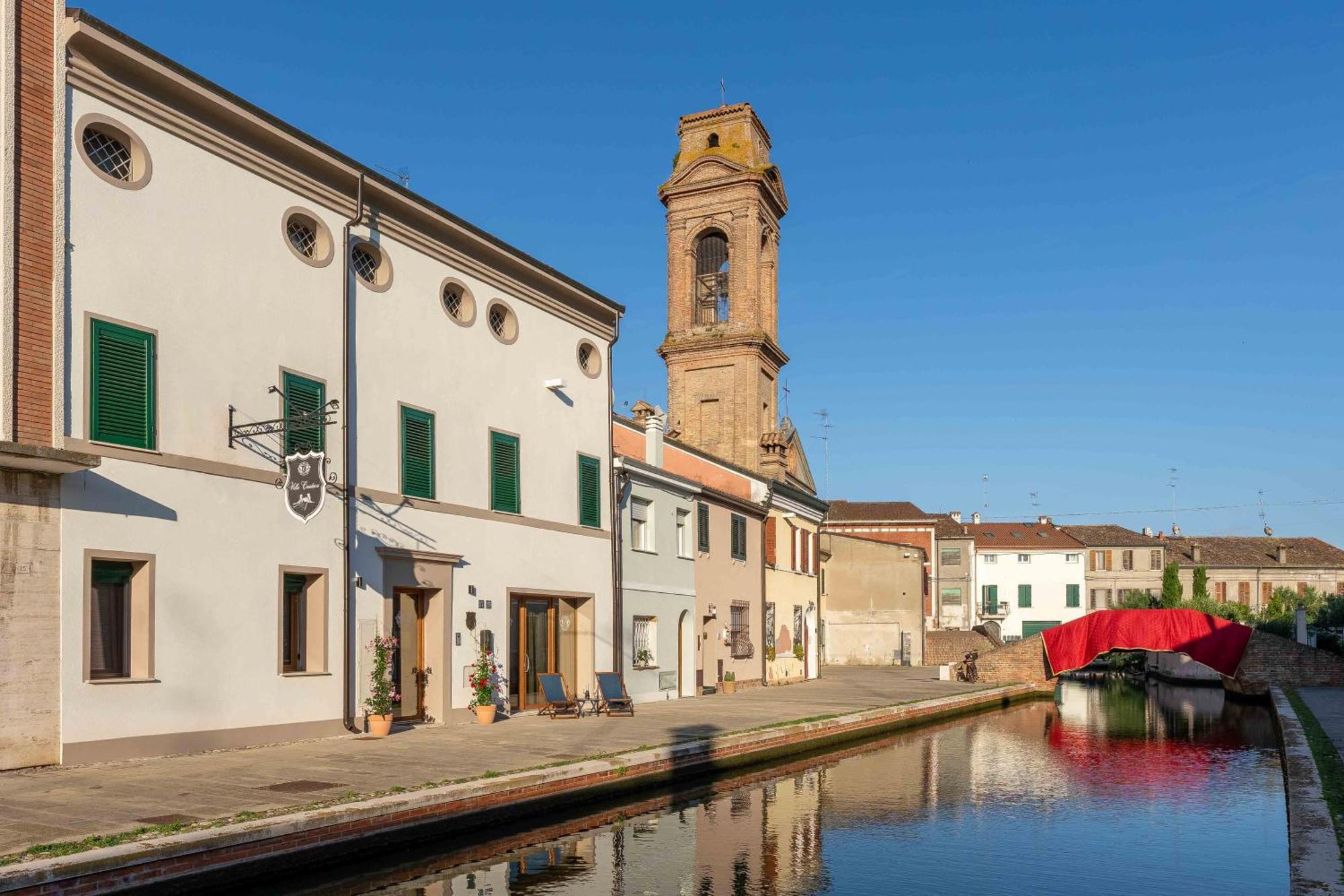Villa Carducci Comacchio Buitenkant foto